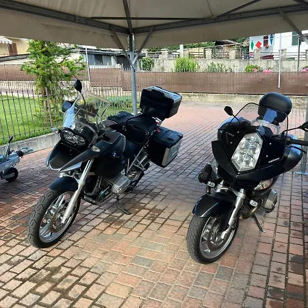 Bed & Breakfast La Ciuenda Perosa Argentina